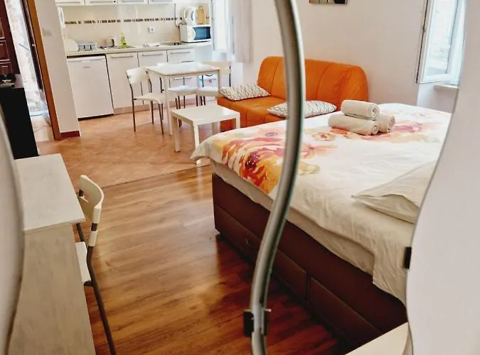 Casa Nova Ρόβινι